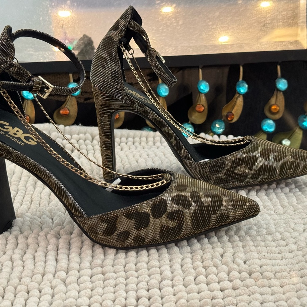 GBG Los Angeles heels